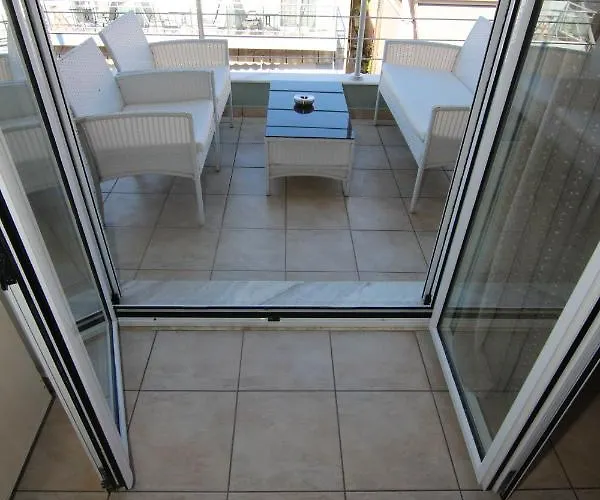 Kostis Appartement *