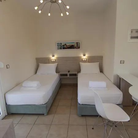 Kostis アパート *